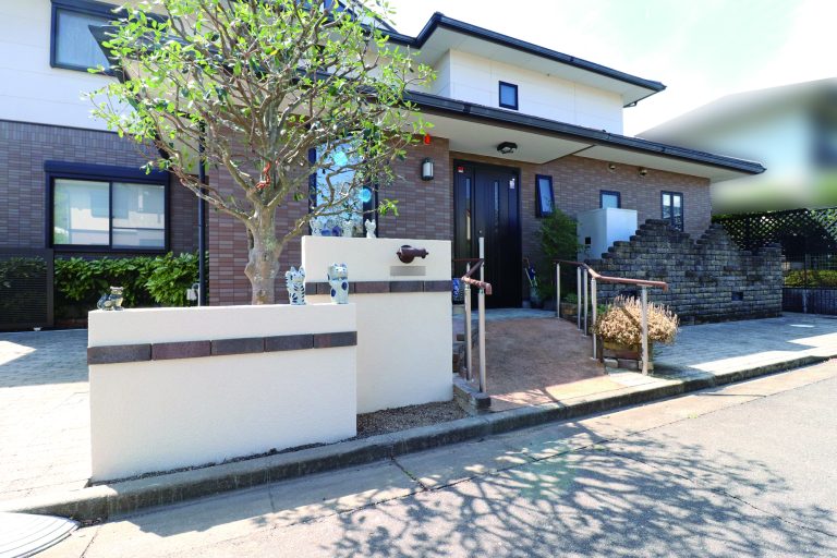 玄関まわりの外構改修